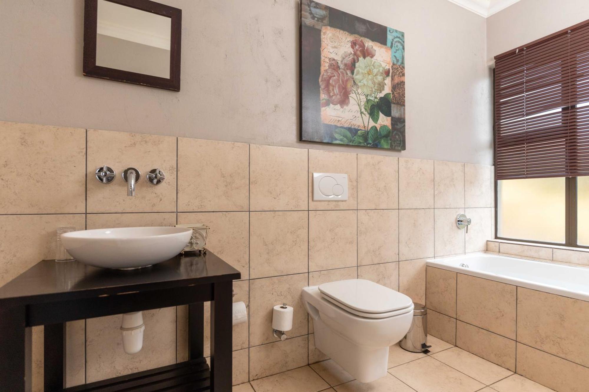 Fatmols Guest Lodge Johannesburg Bagian luar foto